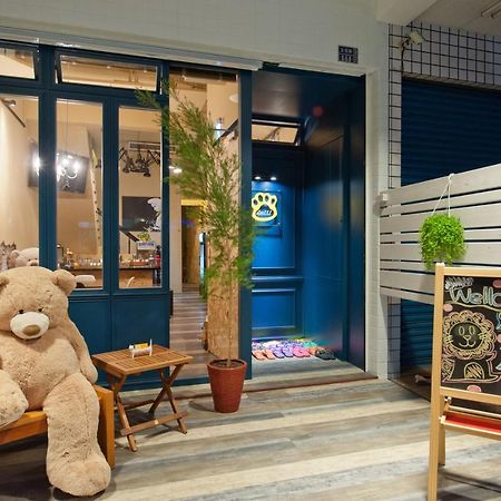Leo 111/Arena Ruifeng Hotell Kaohsiung Exteriör bild